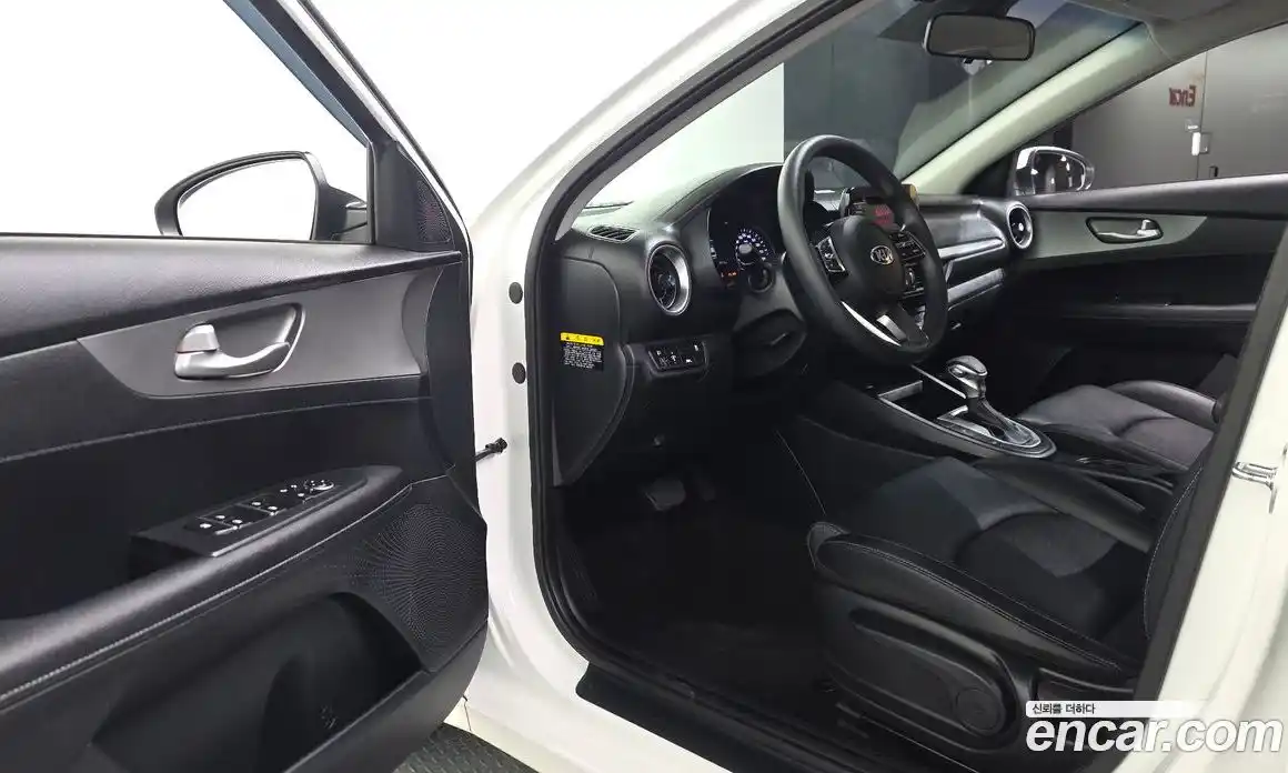 Kia K3 2019 1.6 гидро в Москве № 2051294, фото 13