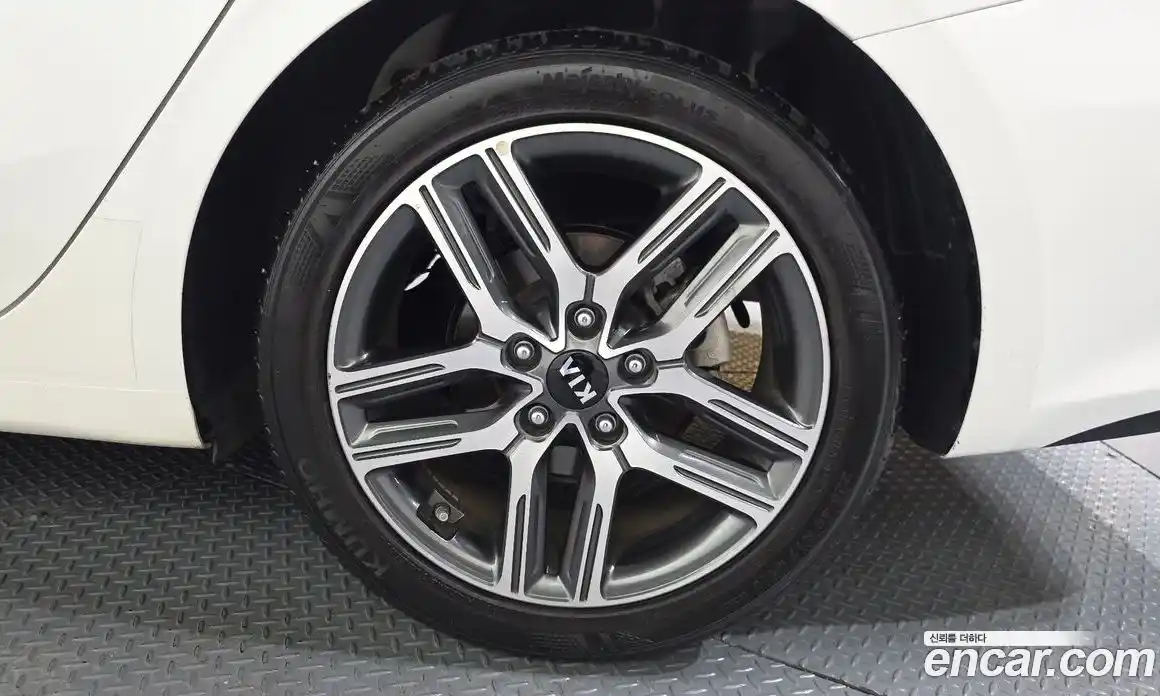 Kia K3 2019 1.6 гидро в Москве № 2051294, фото 7