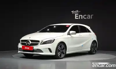Mercedes-Benz A-Class A200