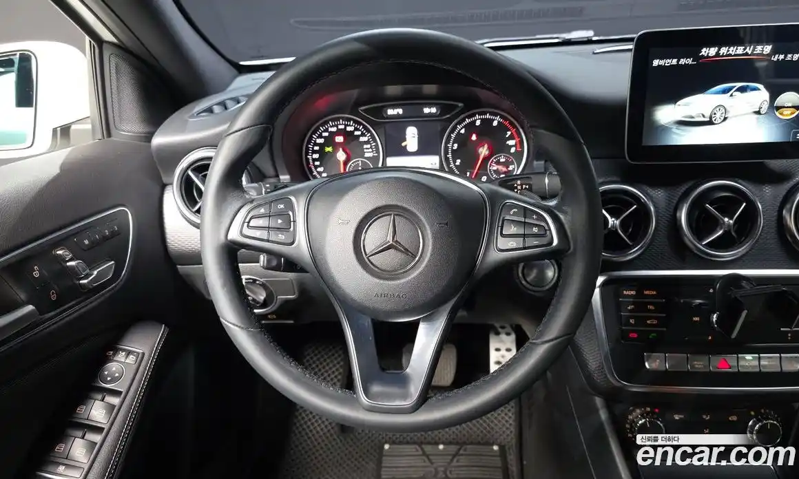 Mercedes-Benz A-Class 2018 1.6 гидро в Москве № 2051332, фото 19