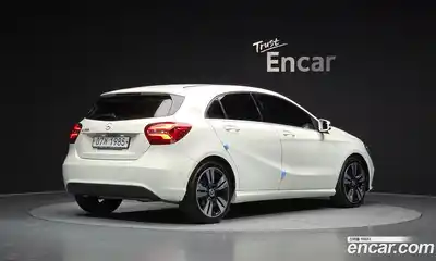 Mercedes-Benz A-Class 2018 1.6 гидро в Москве № 2051332, миниатюра 2
