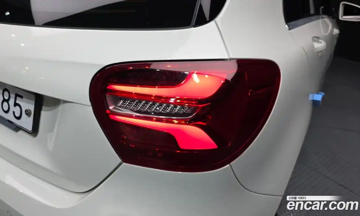 Mercedes-Benz A-Class 2018 1.6 гидро в Москве № 2051332, фото 9