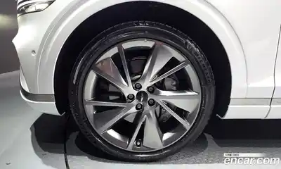 Genesis GV70 2025 2.5 гидро в Москве № 2051454, миниатюра 5
