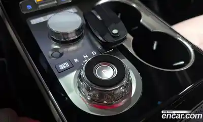 Genesis GV70 2025 2.5 гидро в Москве № 2051454, миниатюра 9