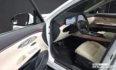 Genesis GV70 2025 2.5 гидро в Москве № 2051454, миниатюра 10