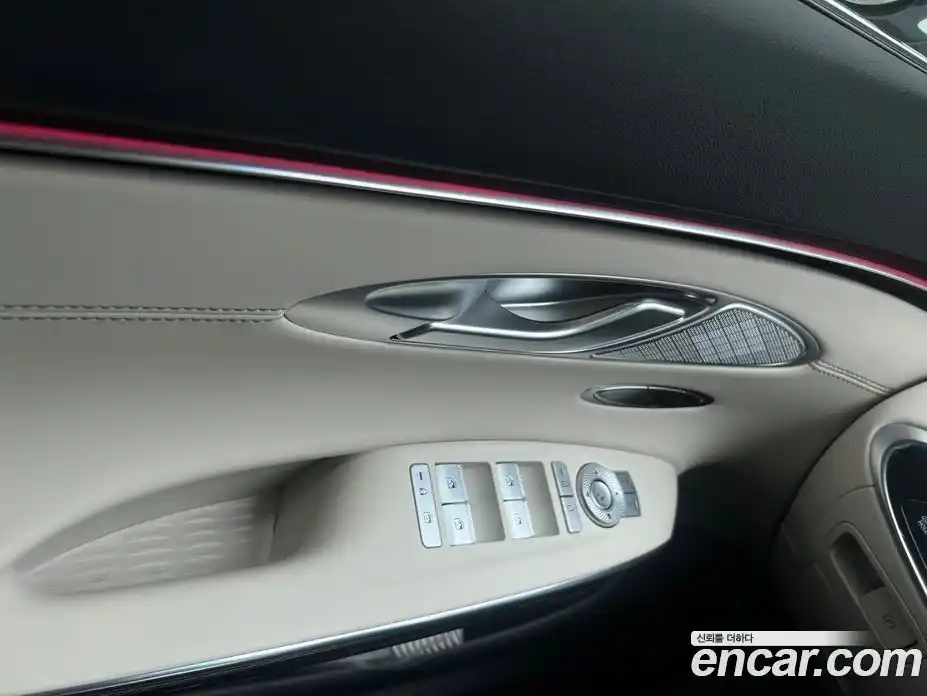 Genesis GV70 2025 2.5 гидро в Москве № 2051465, фото 7