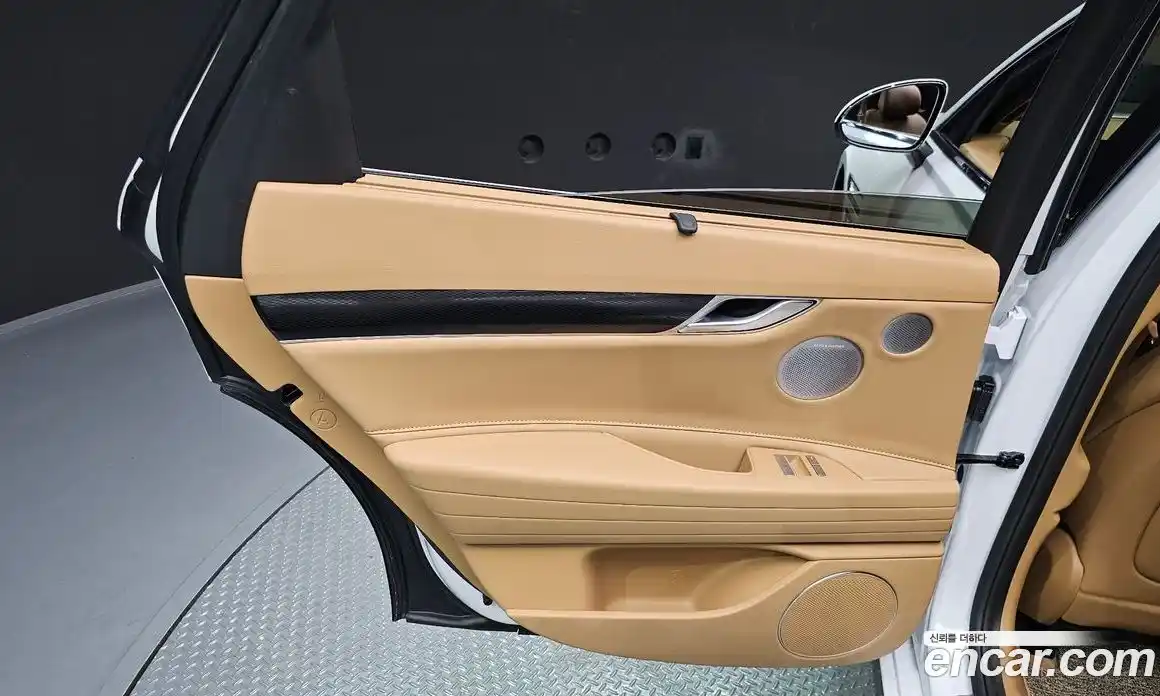 Genesis G80 2024 2.5 гидро в Москве № 2051466, фото 15