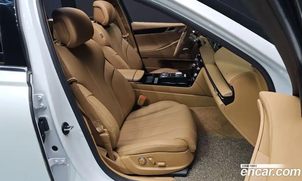 Genesis G80 2024 2.5 гидро в Москве № 2051466, фото 18