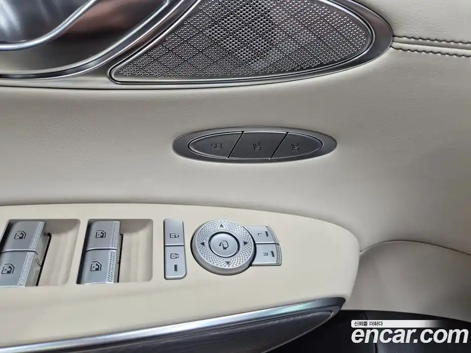Genesis GV70 2022 2.5 гидро в Москве № 2051496, фото 10