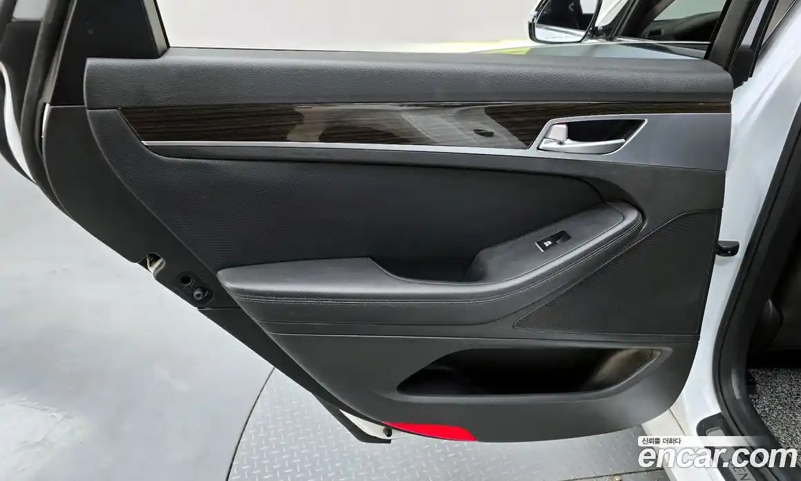 Genesis G80 2019 3.3 гидро в Москве № 2051609, фото 15