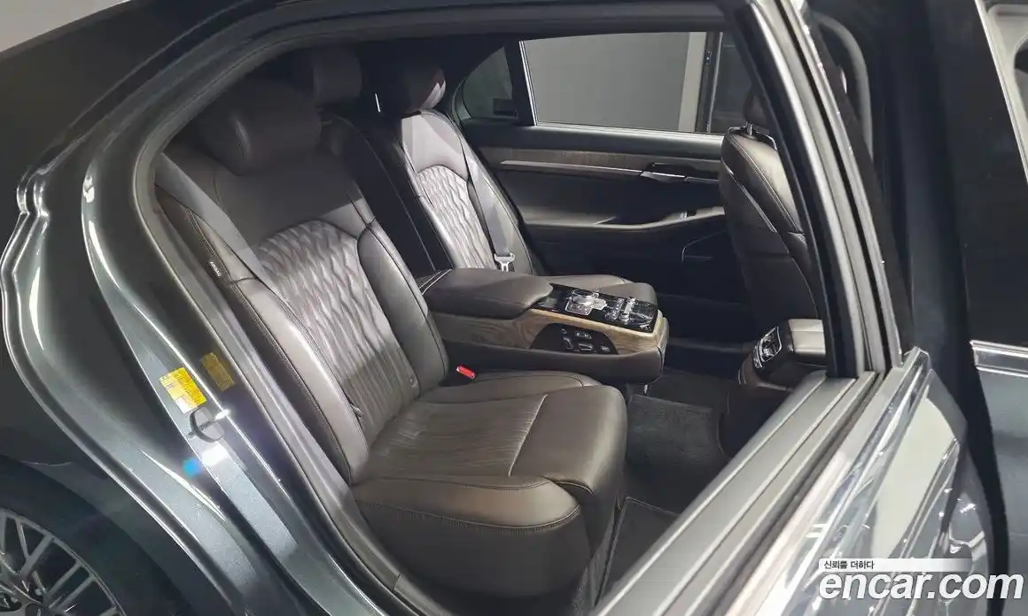 Genesis G90 2021 3.8 гидро в Москве № 2051654, фото 16