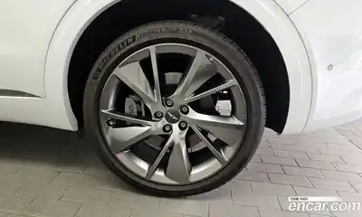 Genesis GV70 2024 2.5 гидро в Москве № 2051790, миниатюра 7