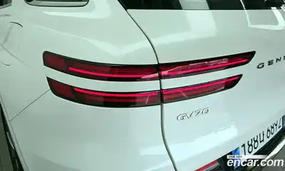 Genesis GV70 2024 2.5 гидро в Москве № 2051790, миниатюра 9