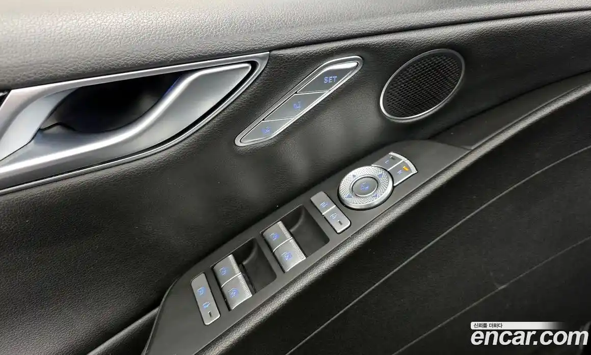 Genesis G80 2021 2.5 гидро в Москве № 2051832, фото 30