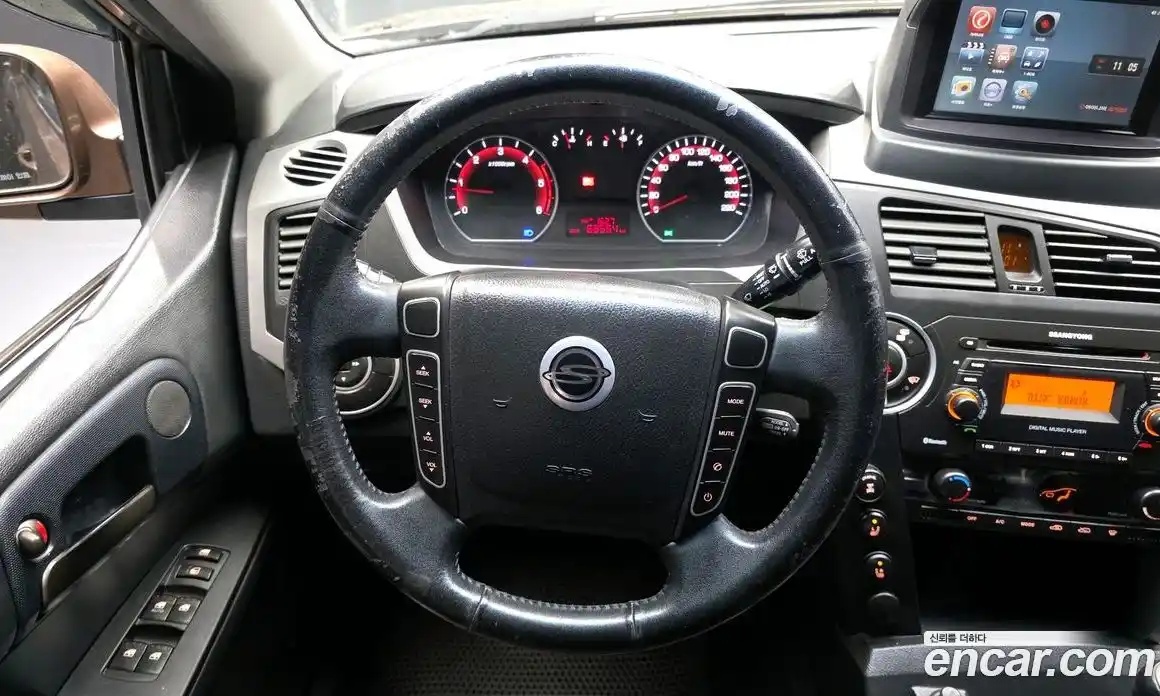 SsangYong Korando 2013 2.0 механика в Москве № 2052292, фото 13