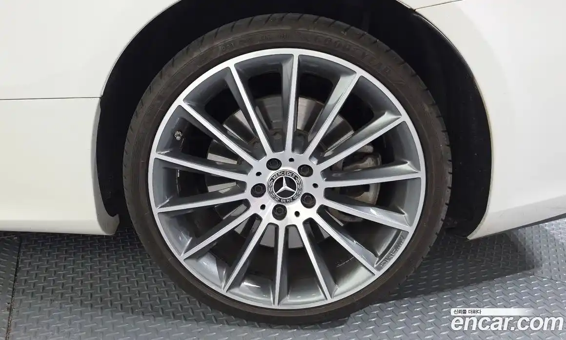 Mercedes-Benz E-Class 2022 3.0 гидро в Москве № 2052502, фото 7