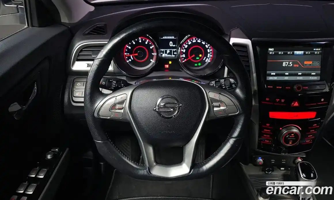 SsangYong TIBOLI 2016 1.6 гидро в Москве № 2052651, фото 12