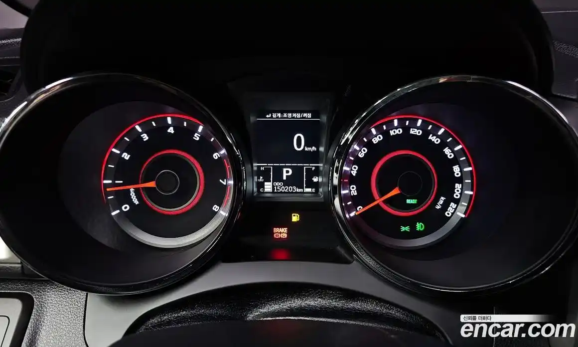 SsangYong TIBOLI 2016 1.6 гидро в Москве № 2052651, фото 8
