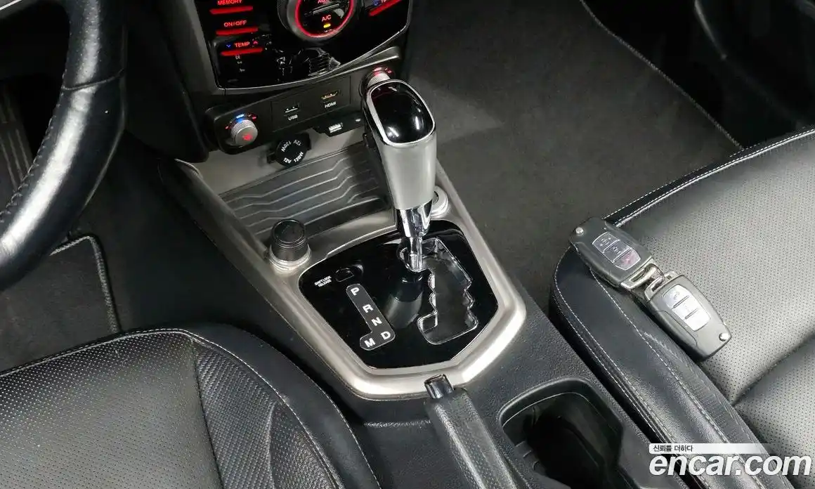 SsangYong TIBOLI 2016 1.6 гидро в Москве № 2052651, фото 9