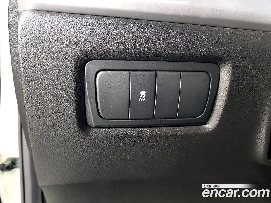 SsangYong Korando 2014 2.0 гидро в Москве № 2052742, фото 12