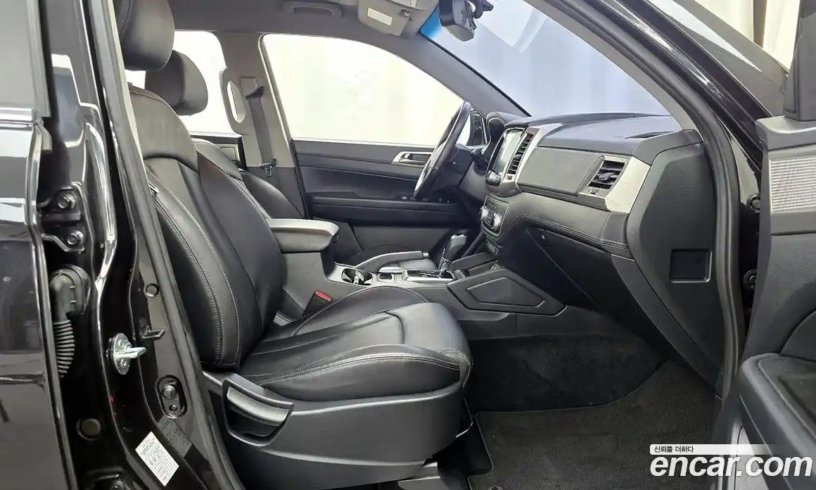SsangYong Rexton 2018 2.2 гидро в Москве № 2052786, фото 11