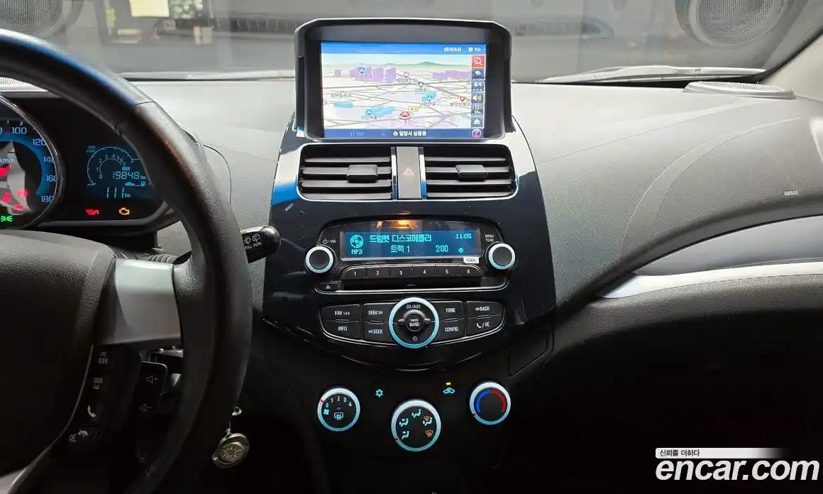 Chevrolet Spark 2013 1.0 механика в Москве № 2052927, фото 19