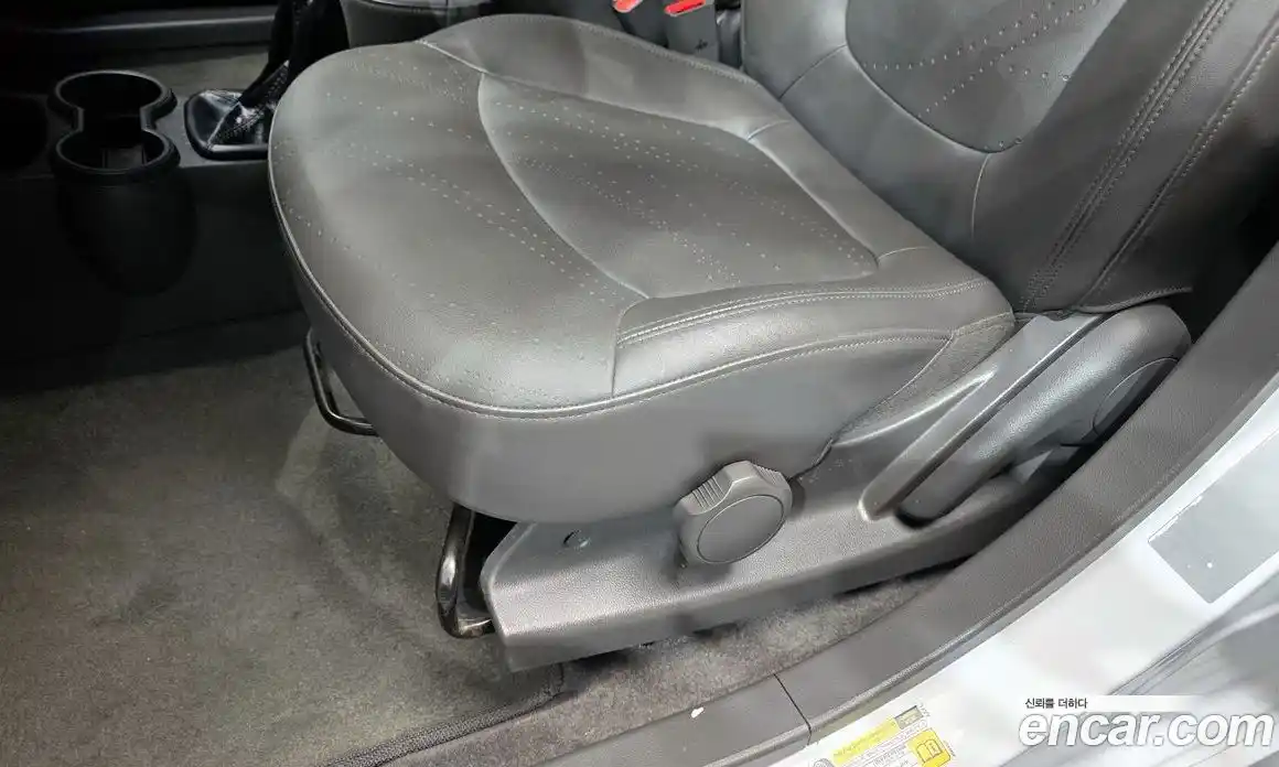 Chevrolet Spark 2013 1.0 механика в Москве № 2052927, фото 31