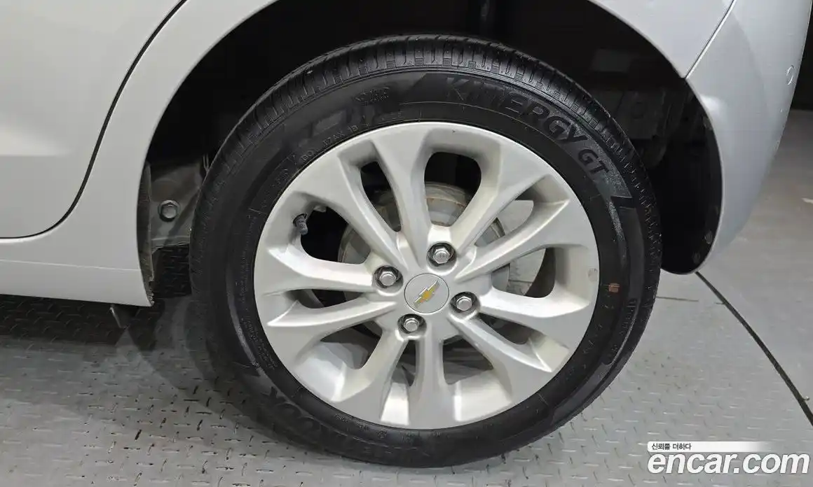 Chevrolet Spark 2022 1.0 гидро в Москве № 2052956, фото 7