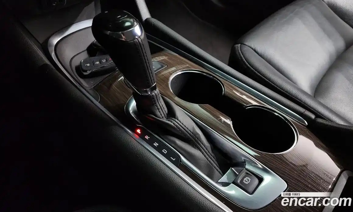 Chevrolet Malibu 2018 1.5 гидро в Москве № 2052990, фото 12