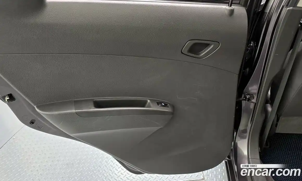 Chevrolet Spark 2014 1.0 гидро в Москве № 2053037, фото 15