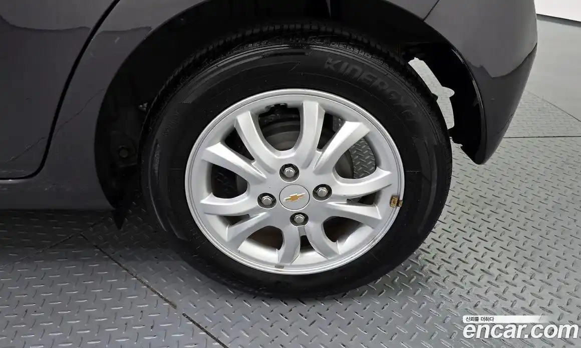Chevrolet Spark 2014 1.0 гидро в Москве № 2053037, фото 7