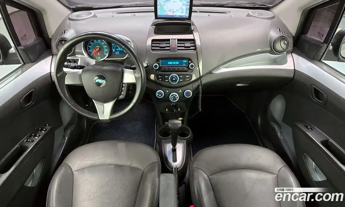 Chevrolet Spark 2014 1.0 гидро в Москве № 2053037, фото 10