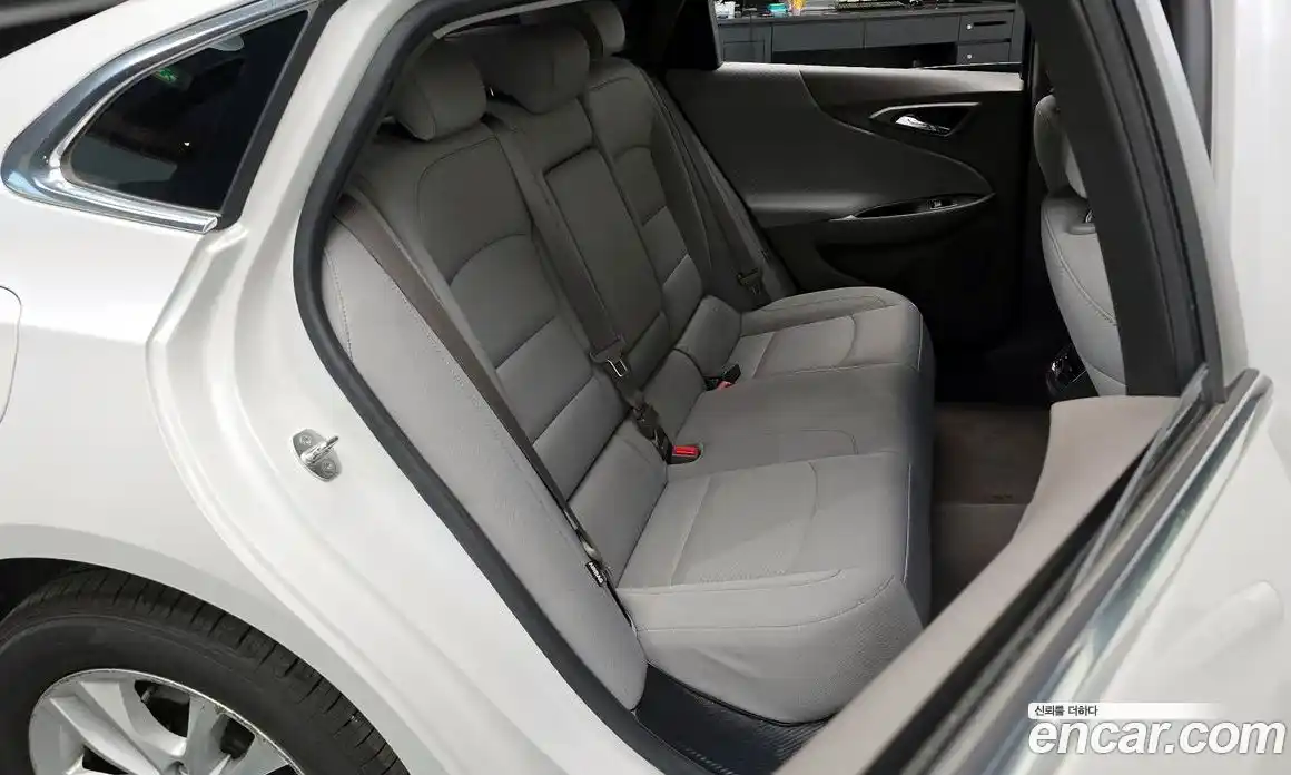Chevrolet Malibu 2017 1.5 гидро в Москве № 2053063, фото 17