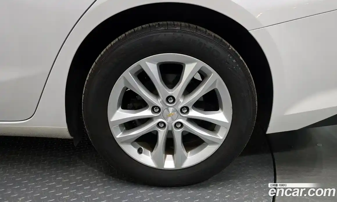 Chevrolet Malibu 2017 1.5 гидро в Москве № 2053063, фото 6