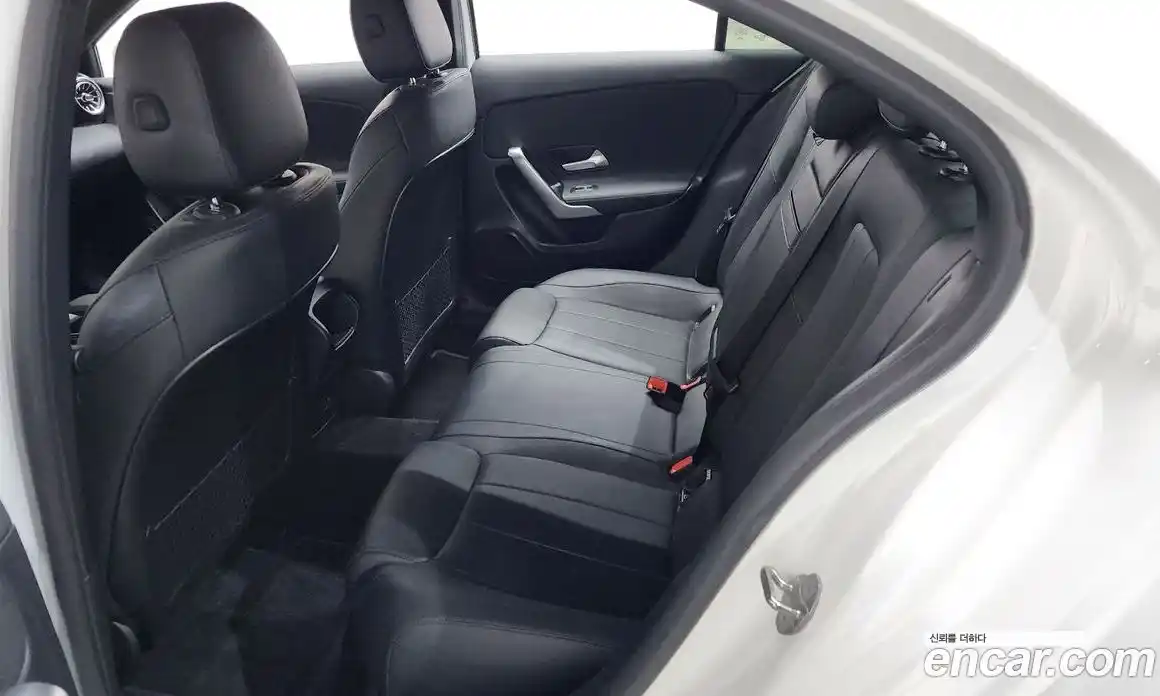 Mercedes-Benz A-Class 2022 2.0 гидро в Москве № 2053079, фото 16