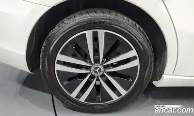 Mercedes-Benz A-Class 2022 2.0 гидро в Москве № 2053079, миниатюра 4