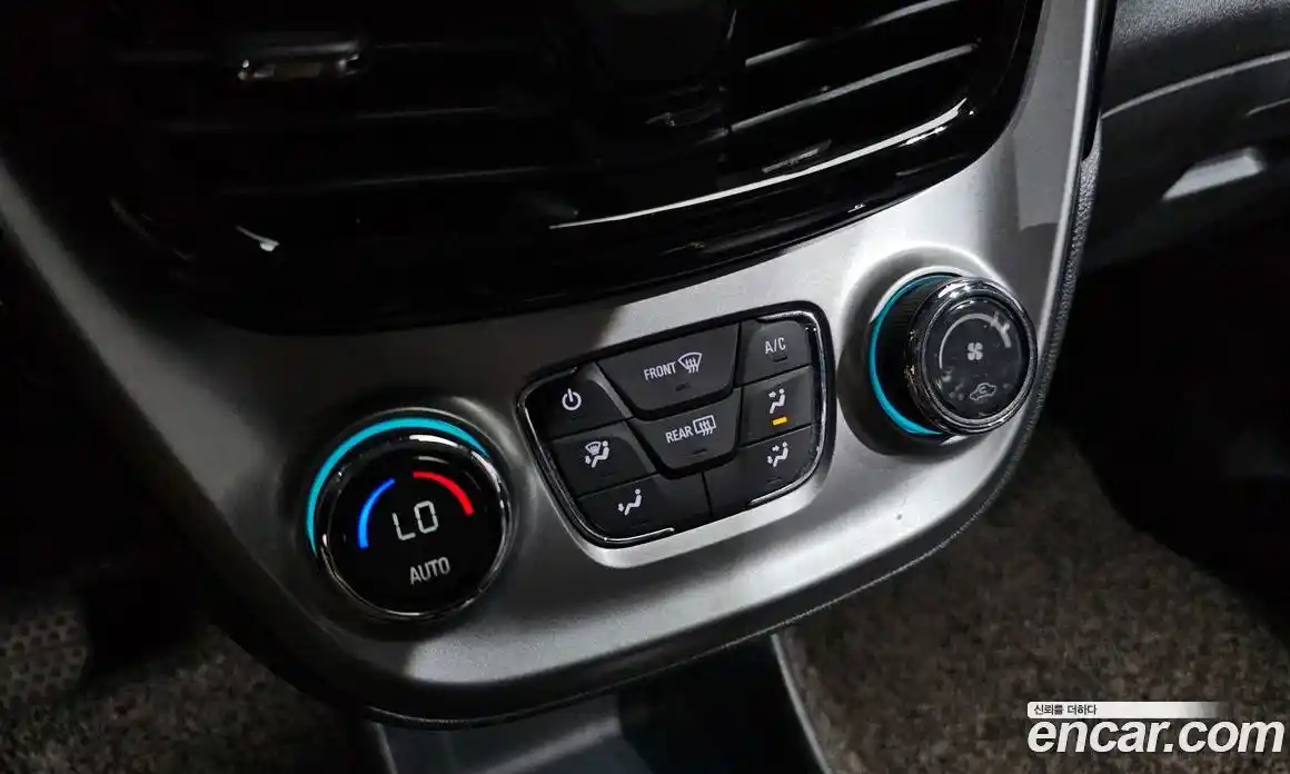 Chevrolet Spark 2016 1.0 гидро в Москве, фото 31