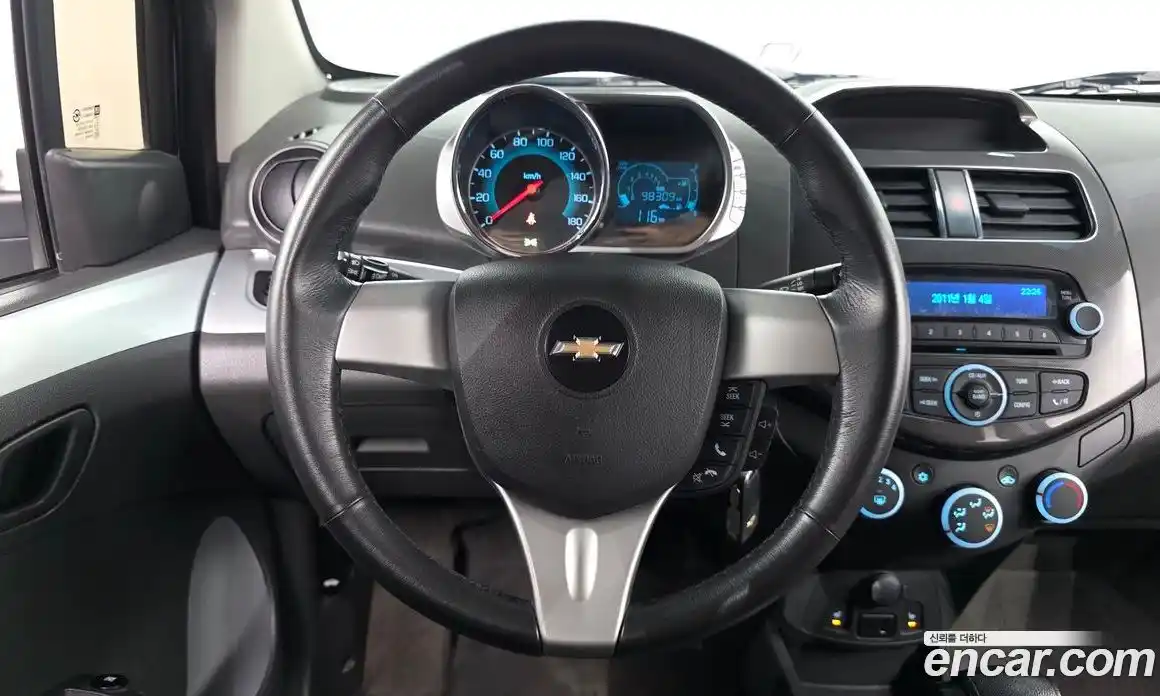Chevrolet Spark 2014 1.0 гидро в Москве № 2053360, фото 12