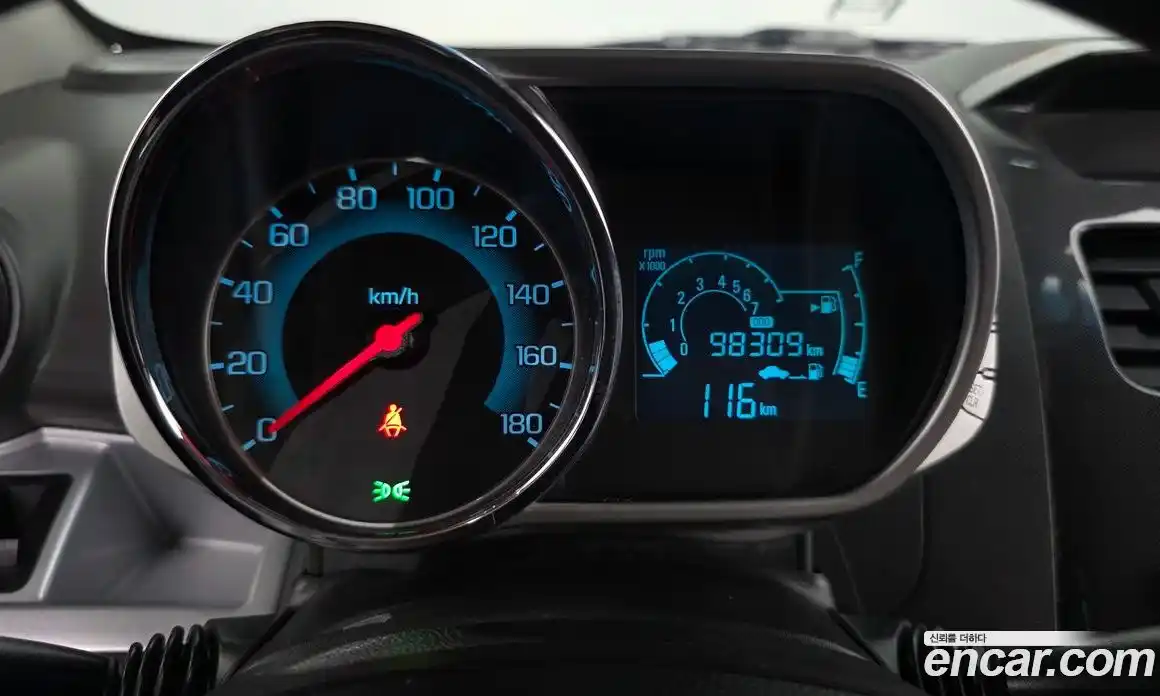 Chevrolet Spark 2014 1.0 гидро в Москве № 2053360, фото 8