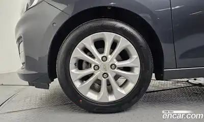 Chevrolet Spark 2018 1.0 гидро в Москве № 2053421, миниатюра 5