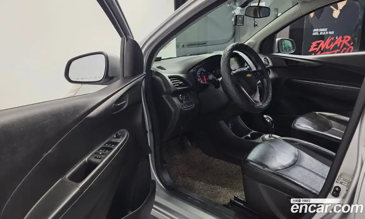Chevrolet Spark 2016 1.0 гидро в Москве, фото 13