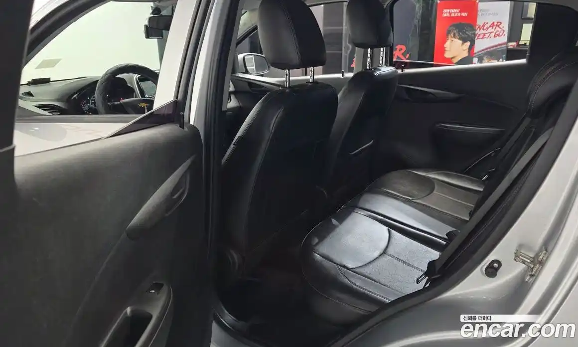 Chevrolet Spark 2016 1.0 гидро в Москве, фото 16