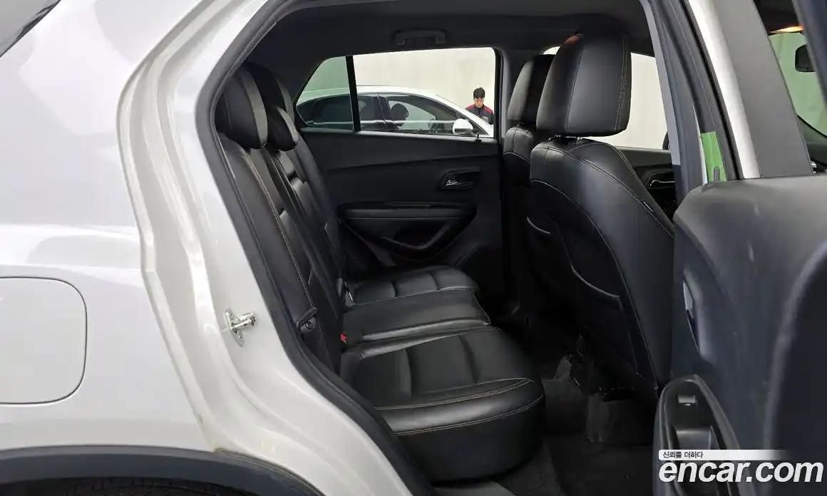 Chevrolet Trax 2017 1.6 гидро в Москве № 2053437, фото 17