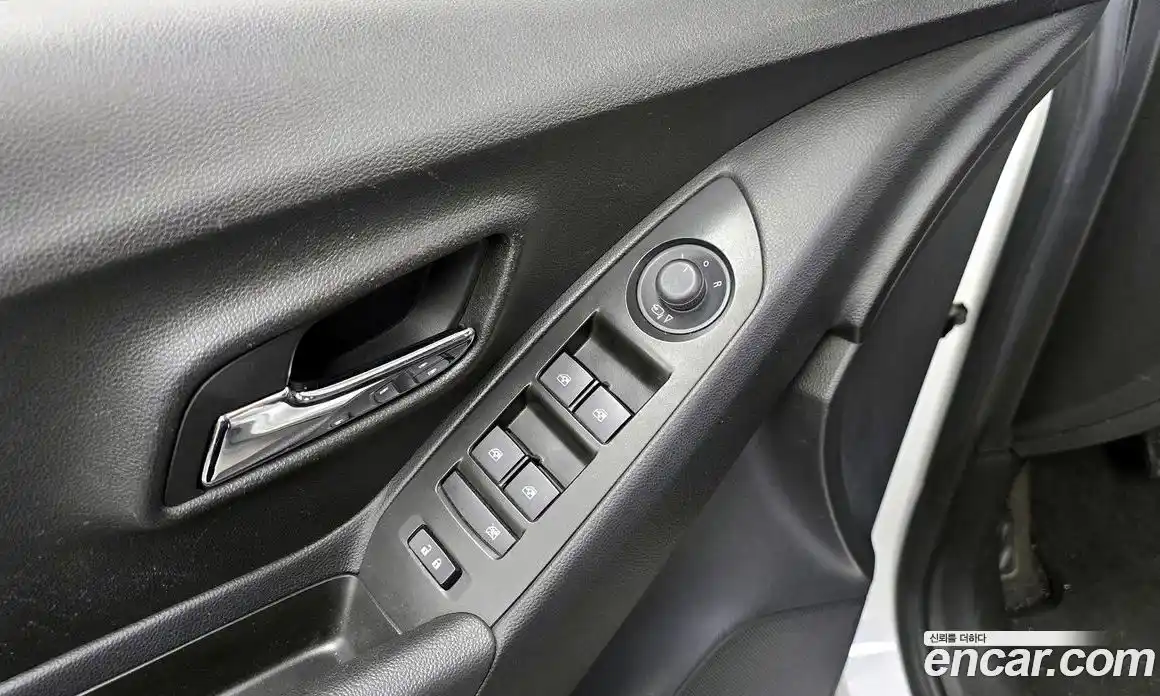 Chevrolet Trax 2017 1.6 гидро в Москве № 2053437, фото 30