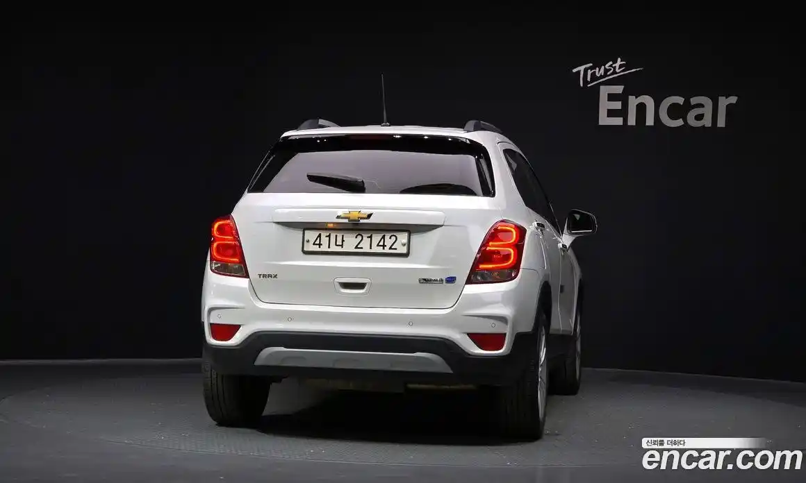 Chevrolet Trax 2017 1.6 гидро в Москве № 2053437, фото 4