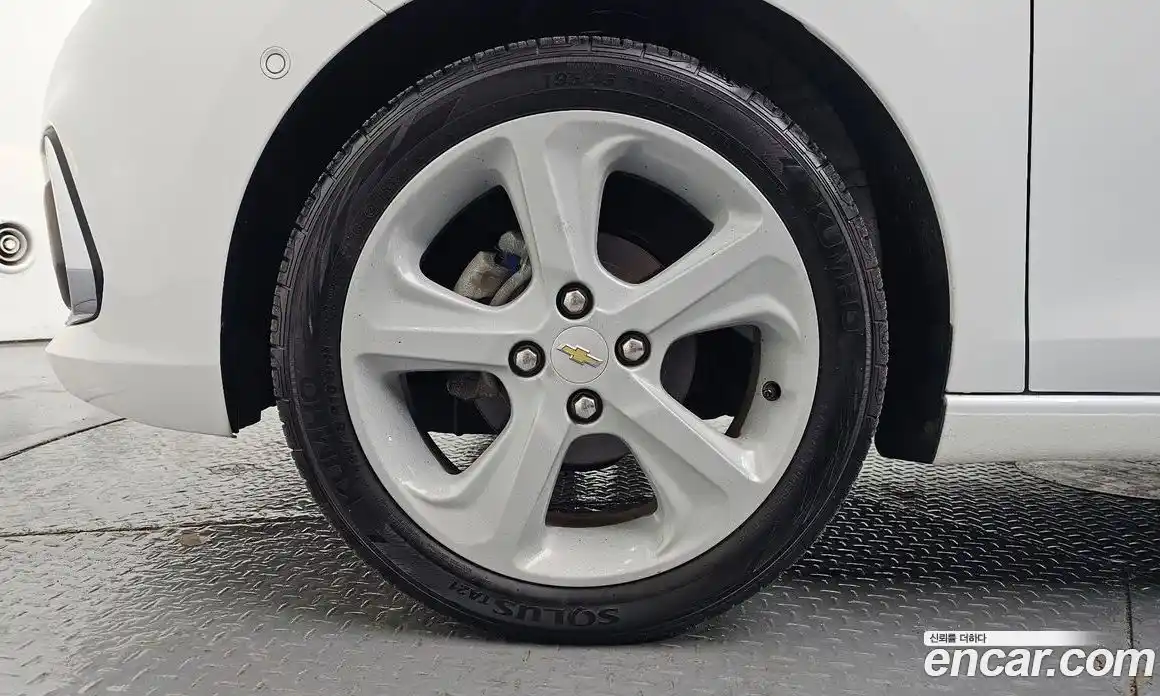 Chevrolet Spark 2016 1.0 гидро в Москве, фото 5
