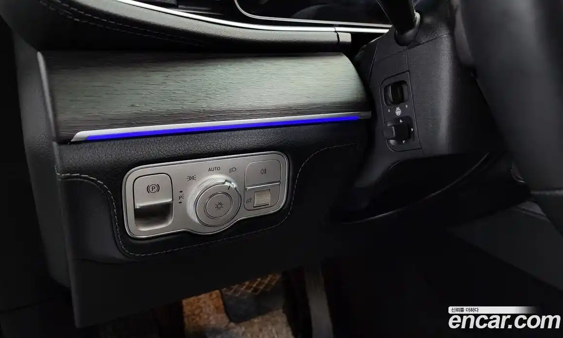 Mercedes-Benz GLE-Class 2022 3.0 гидро в Москве № 2053563, фото 27