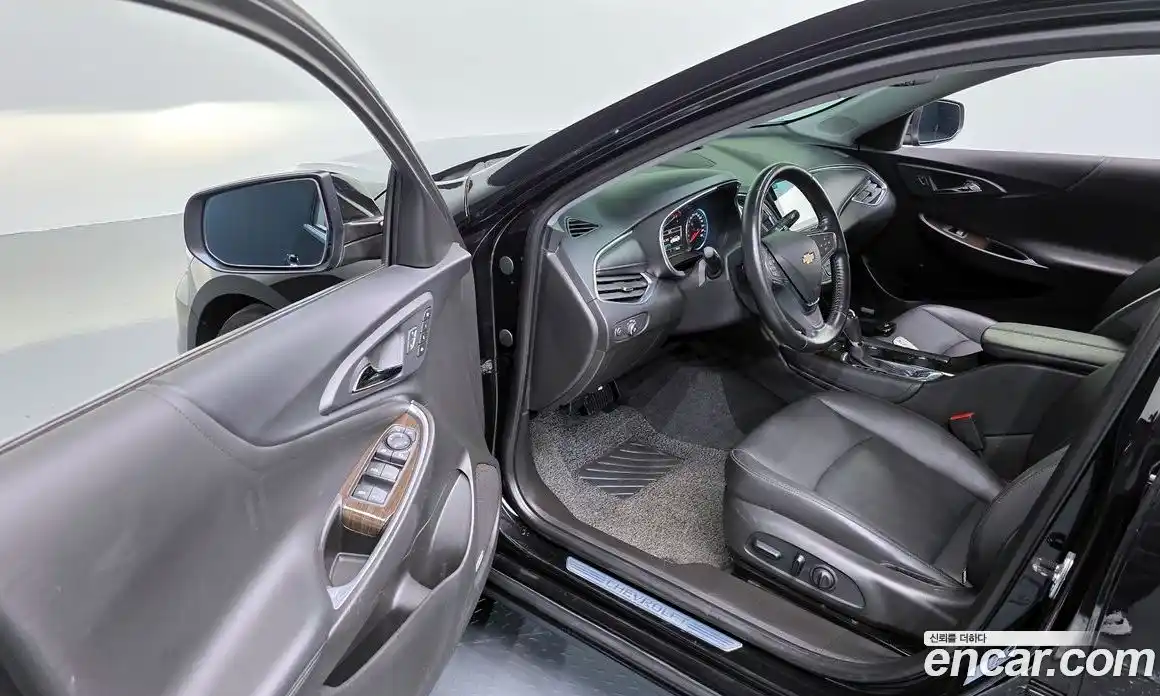 Chevrolet Malibu 2018 1.5 гидро в Москве № 2053614, фото 13