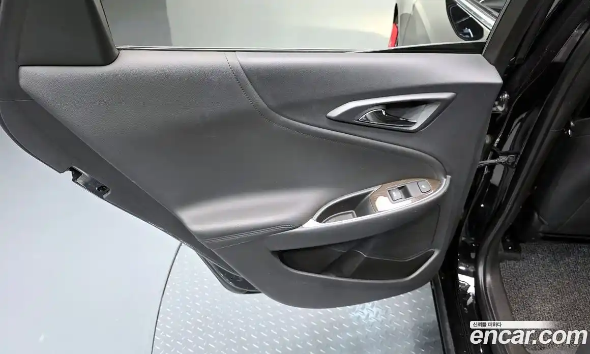 Chevrolet Malibu 2018 1.5 гидро в Москве № 2053614, фото 15