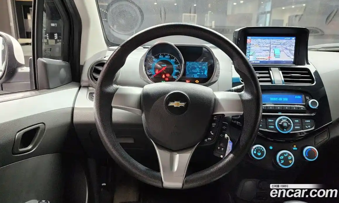 Chevrolet Spark 2014 1.0 гидро в Москве № 2053616, фото 14